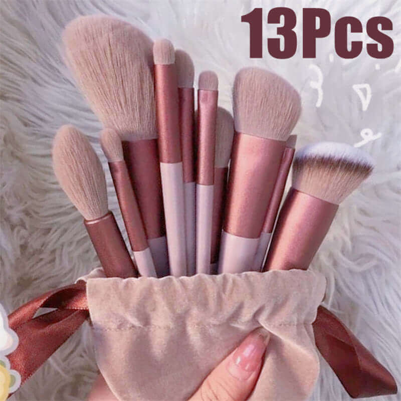 set de pinceaux de maquillage 13pcs dans un sac, pinceaux doux pour une application précise du maquillage.